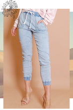 Load image into Gallery viewer, Jogger Jeans
