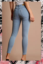 Load image into Gallery viewer, High Waisted Vintage Skinny Jeans
