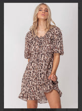 Load image into Gallery viewer, Summer Leopard Vacation Dress
